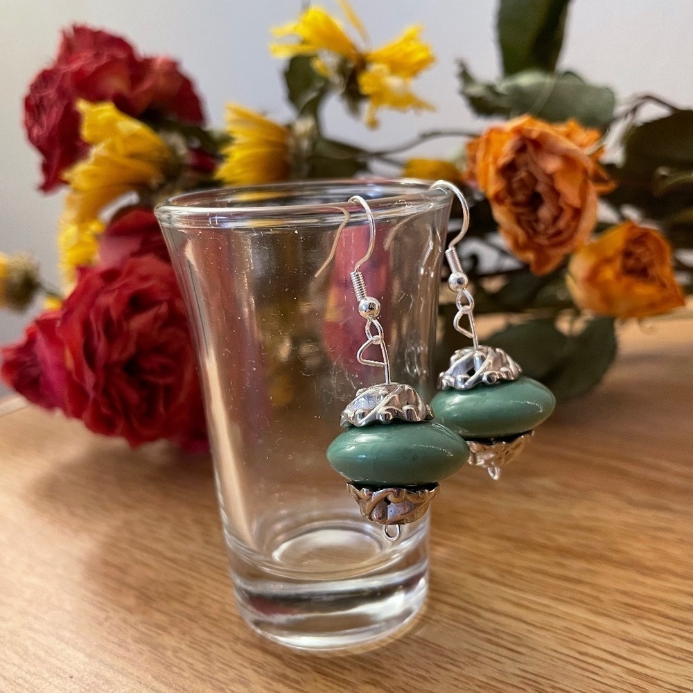 Silver Green Sphere Beaded Earrings‎